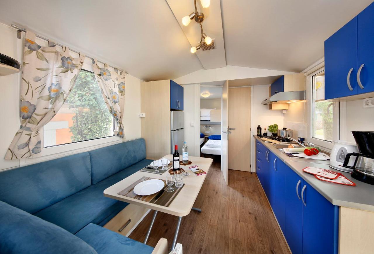Albatross Mobile Homes On Camping Waikiki Lido di Jesolo Exterior foto